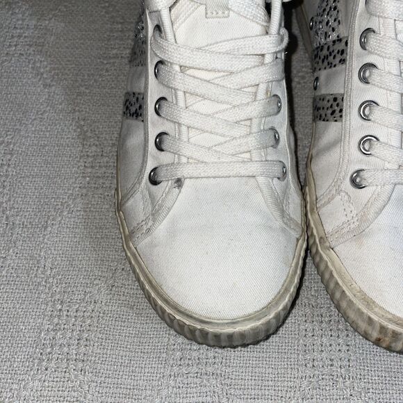 Gola Mark Cox Women’s Ankle Top Sneakers Size 40 U.S. 9 M White Athleisure - Picture 8 of 12